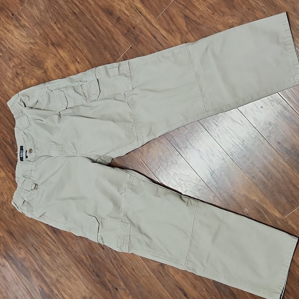 Mens 5.11 Tactical Series Pants size 38/32 Retired 74251-055